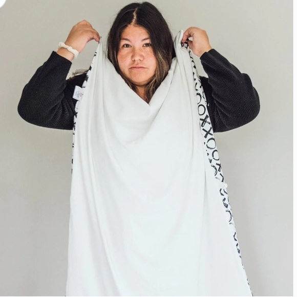 NWOT Oneberrie hands free baby bath towel - Picture 4 of 7